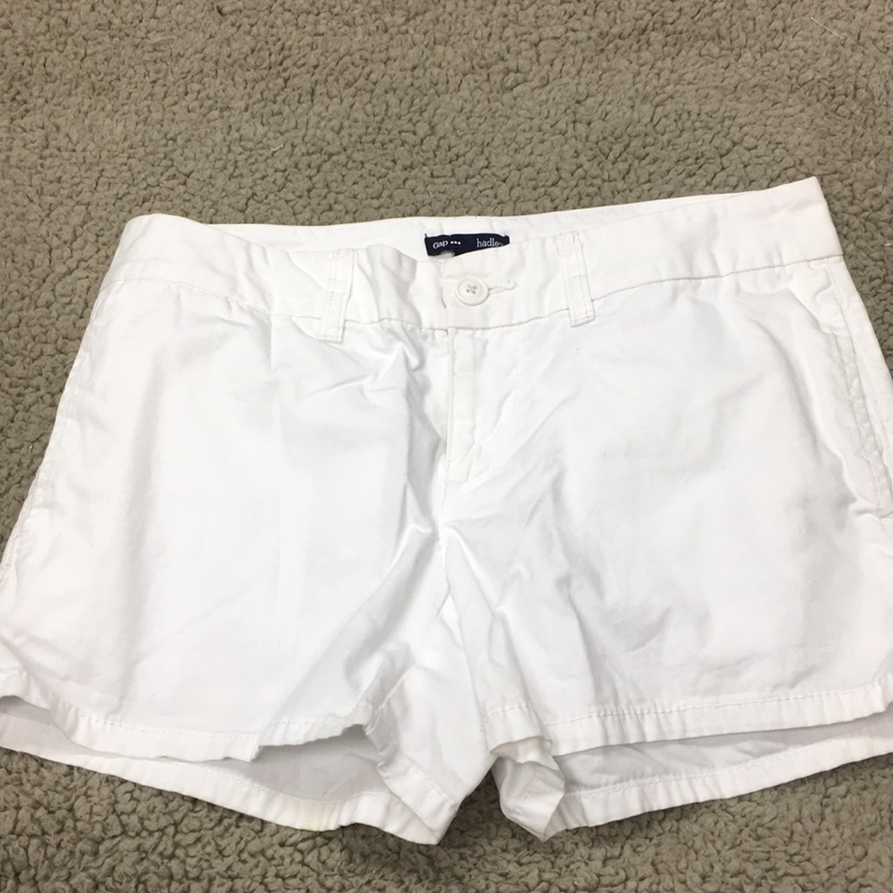 Gap Hadley Shorts Size 2